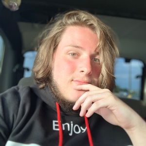 Meet your Posher, Andrew